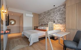 Oli Hotel And Suites